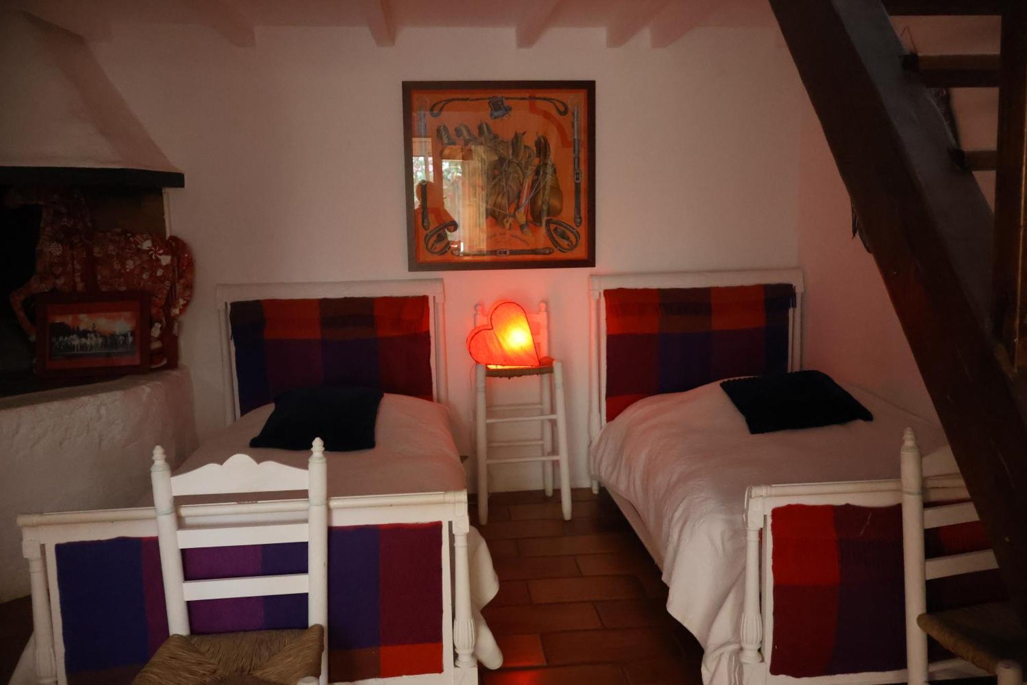 Gites Chambres D'Hotes Mazet Du Marechal Ferrant 생트마리들라메르 외부 사진